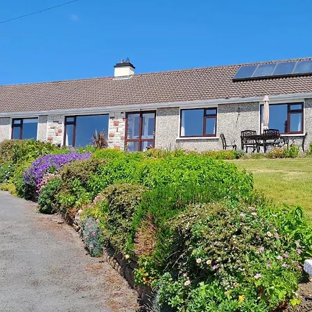 Breezemount Holiday home *